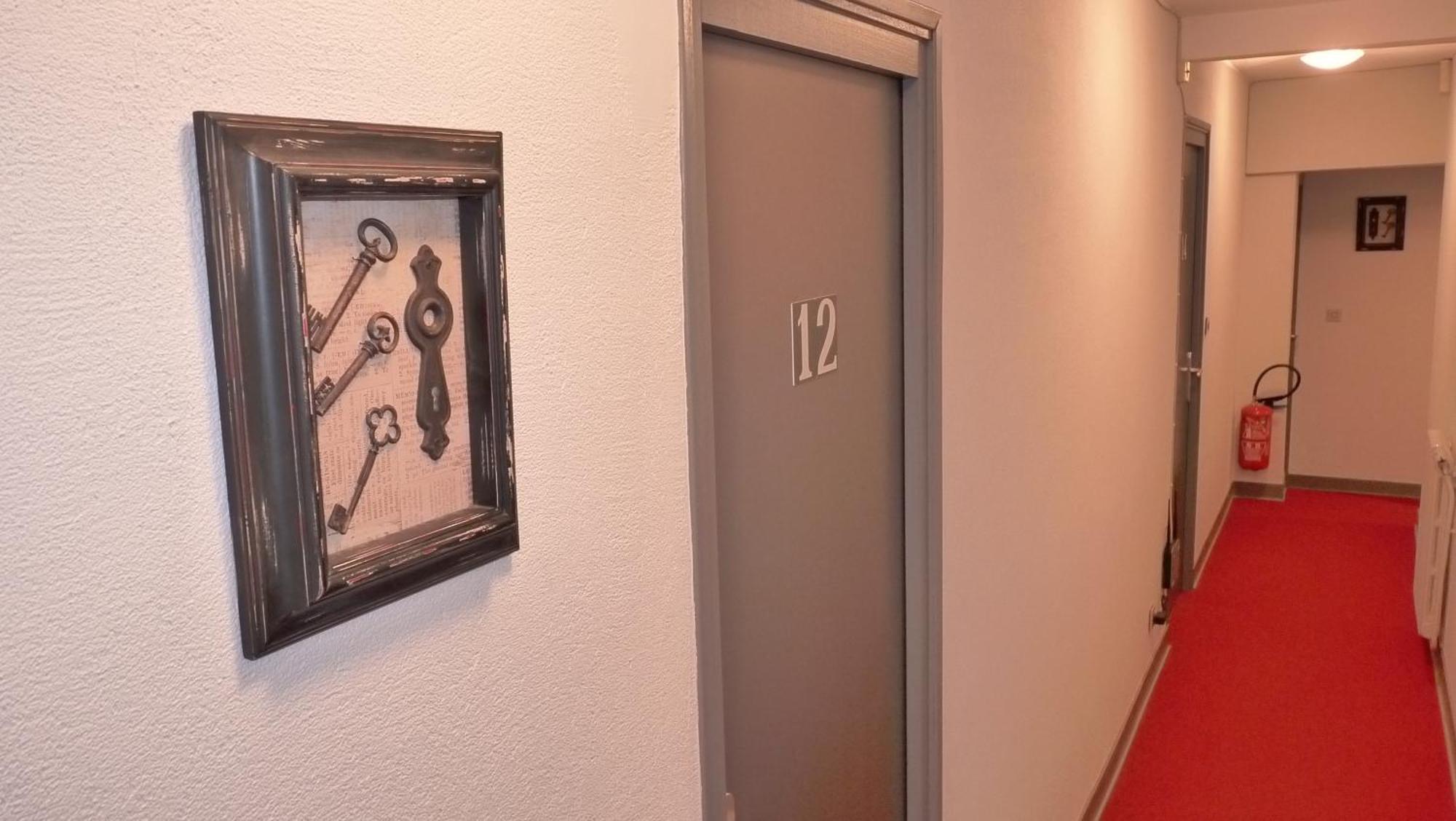 Hotel-Restaurant La P'Tite Auberge Lillebonne Zewnętrze zdjęcie